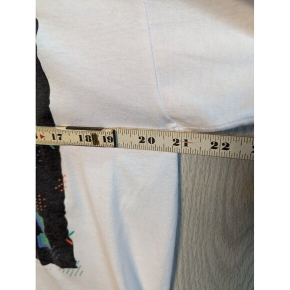 vintage 80s Old is better than extinct white Hallmark inc t-shirt XL center star - Picture 5 of 7